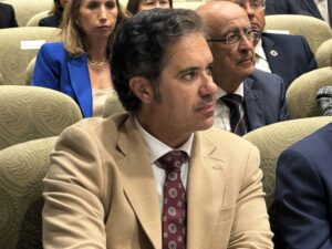 El portavoz adjunto de ASG, Jesús Ramos, en la Cámara autonómica