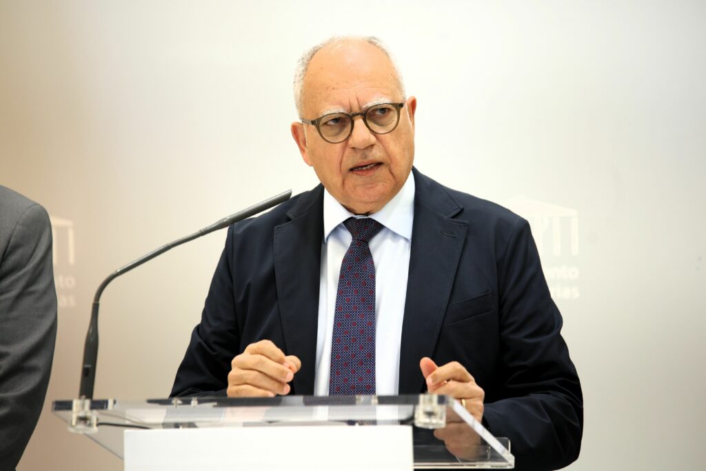 Casimiro Curbelo, portavoz del Grupo Parlamentario Agrupación Socialista Gomera