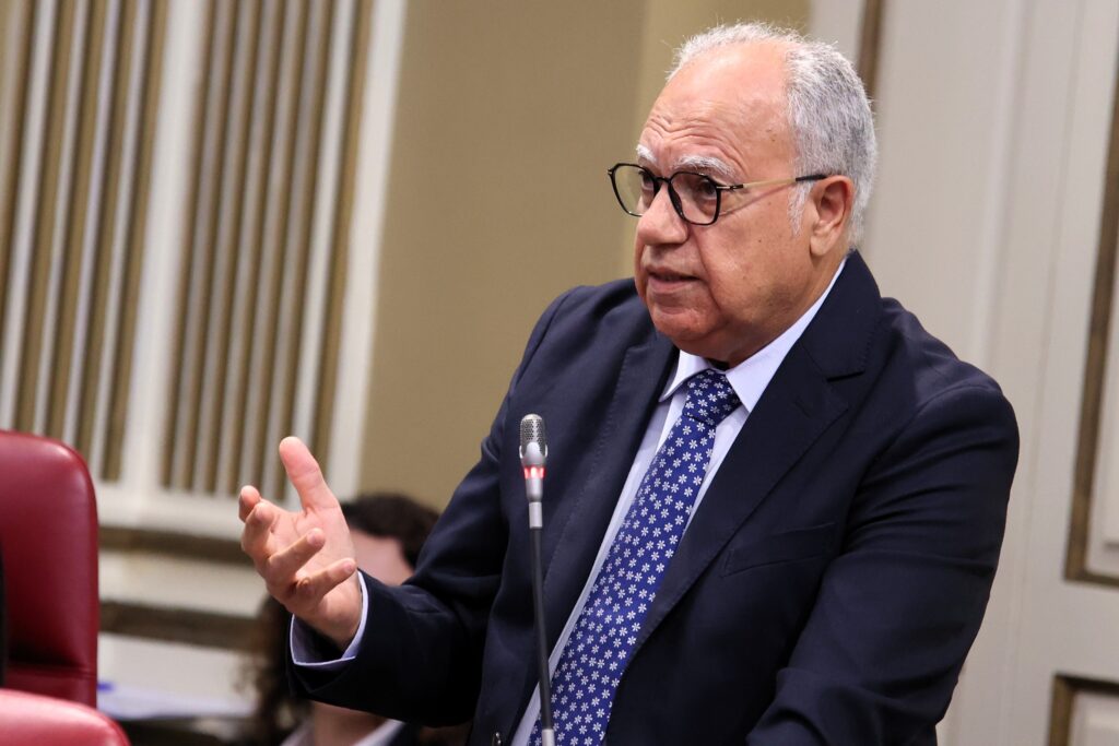 Casimiro Curbelo, portavoz del Grupo Parlamentario Agrupación Socialista Gomera (ASG)