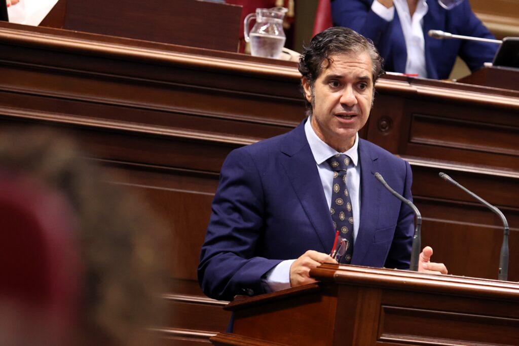 Jesús Ramos, portavoz adjunto del Grupo Parlamentario Agrupación Socialista Gomera (ASG), en la Cámara autonómica.