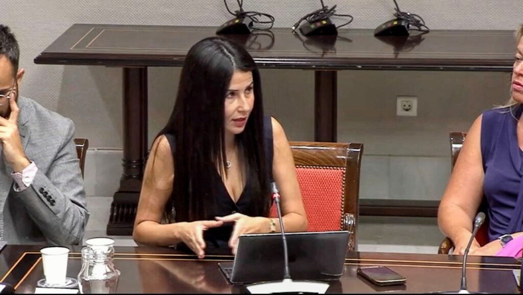 Melodie Mendoza, presidenta del Grupo Parlamentario Agrupación Socialista Gomera (ASG)